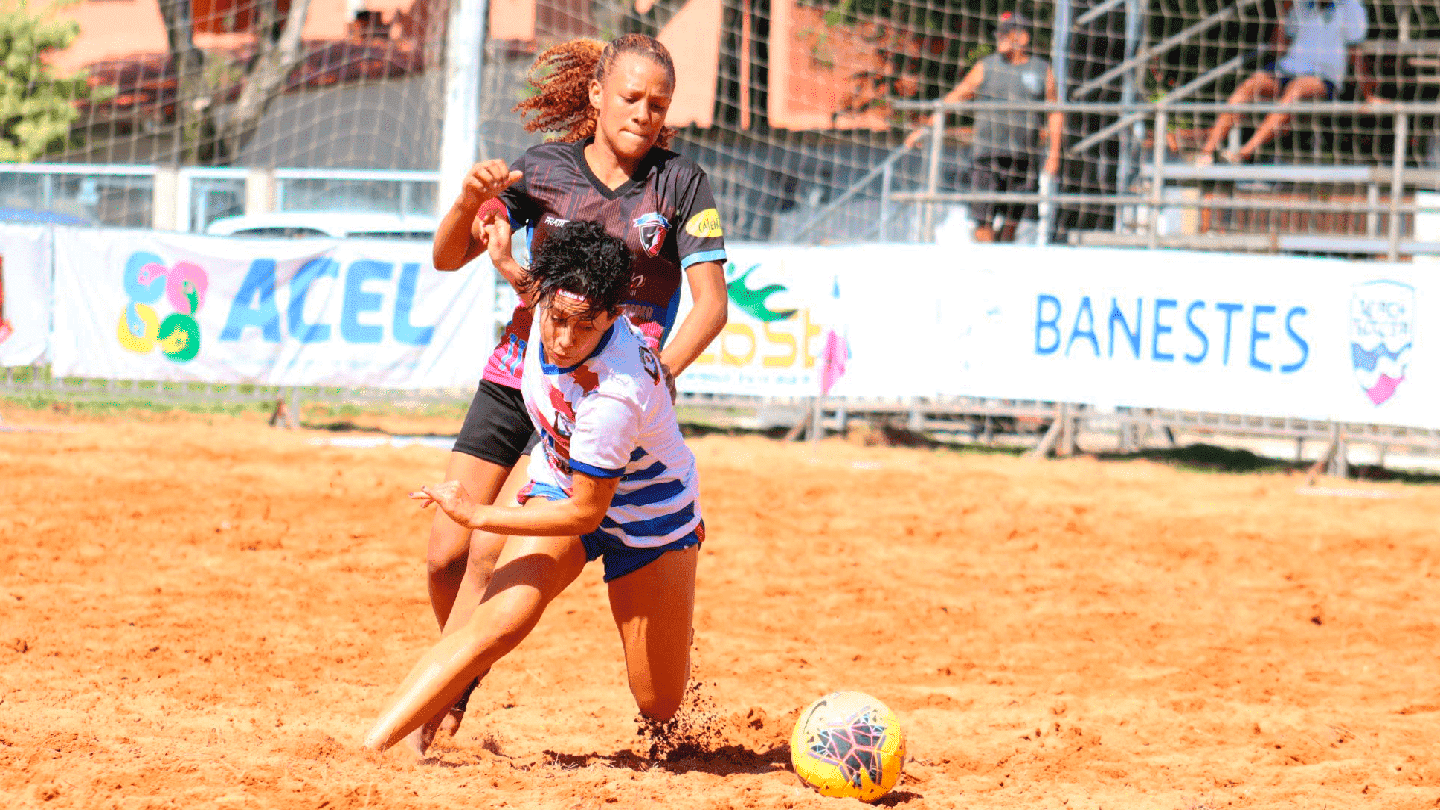 Campeonato feminino de Beach Soccer